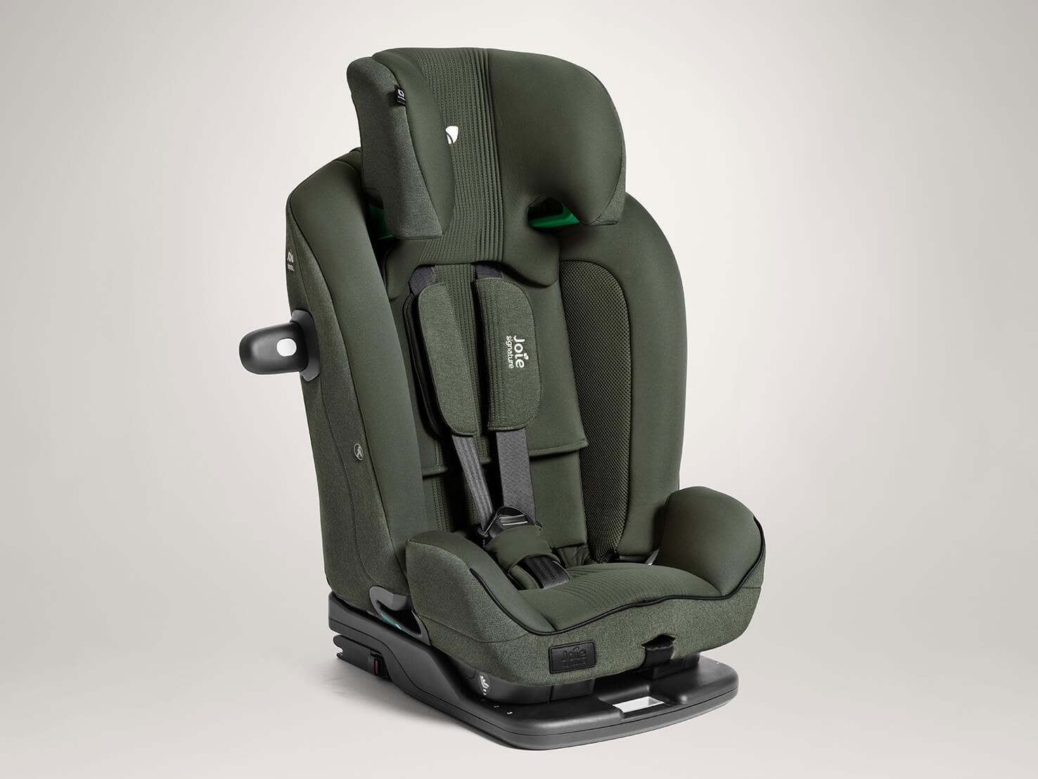 Joie Signature i-Plenti i-Size toddler car seat in evergreen from a right angle with headrest fully extended
