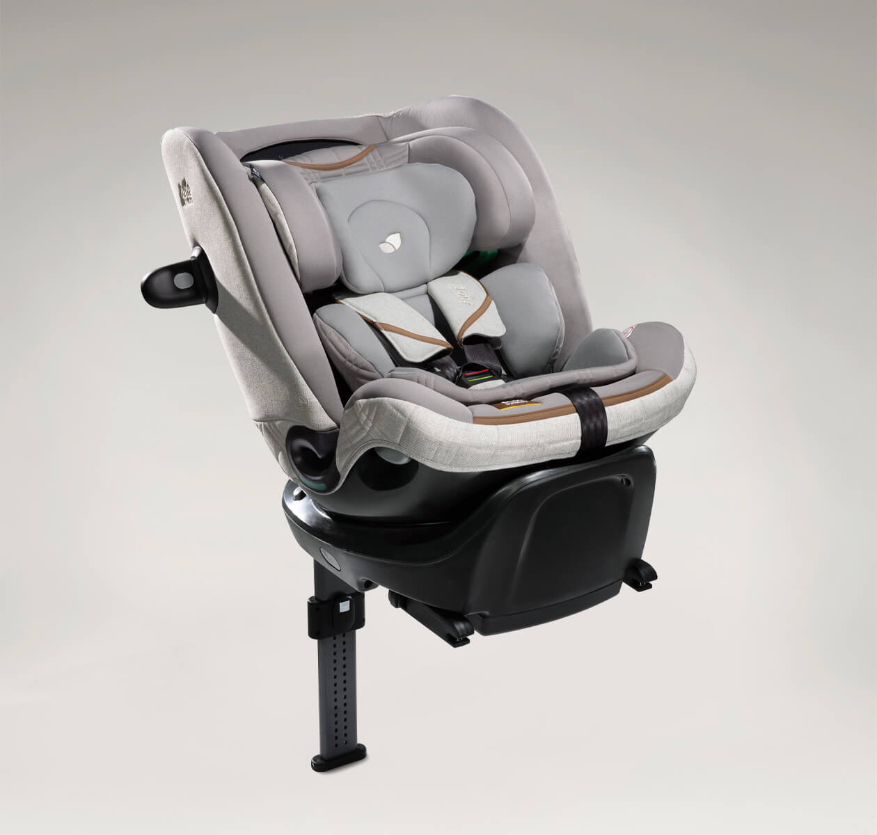 La revolución de la silla de auto: la silla giratoria Joie I-Spin 360