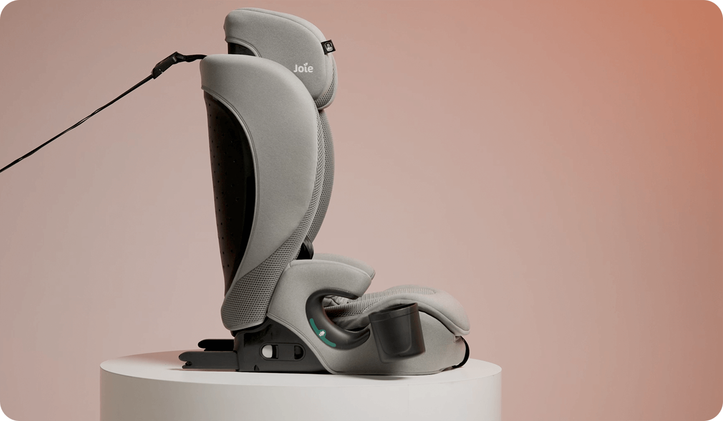 Side angle of harness booster mode of Joie i-Irvana Max car seat