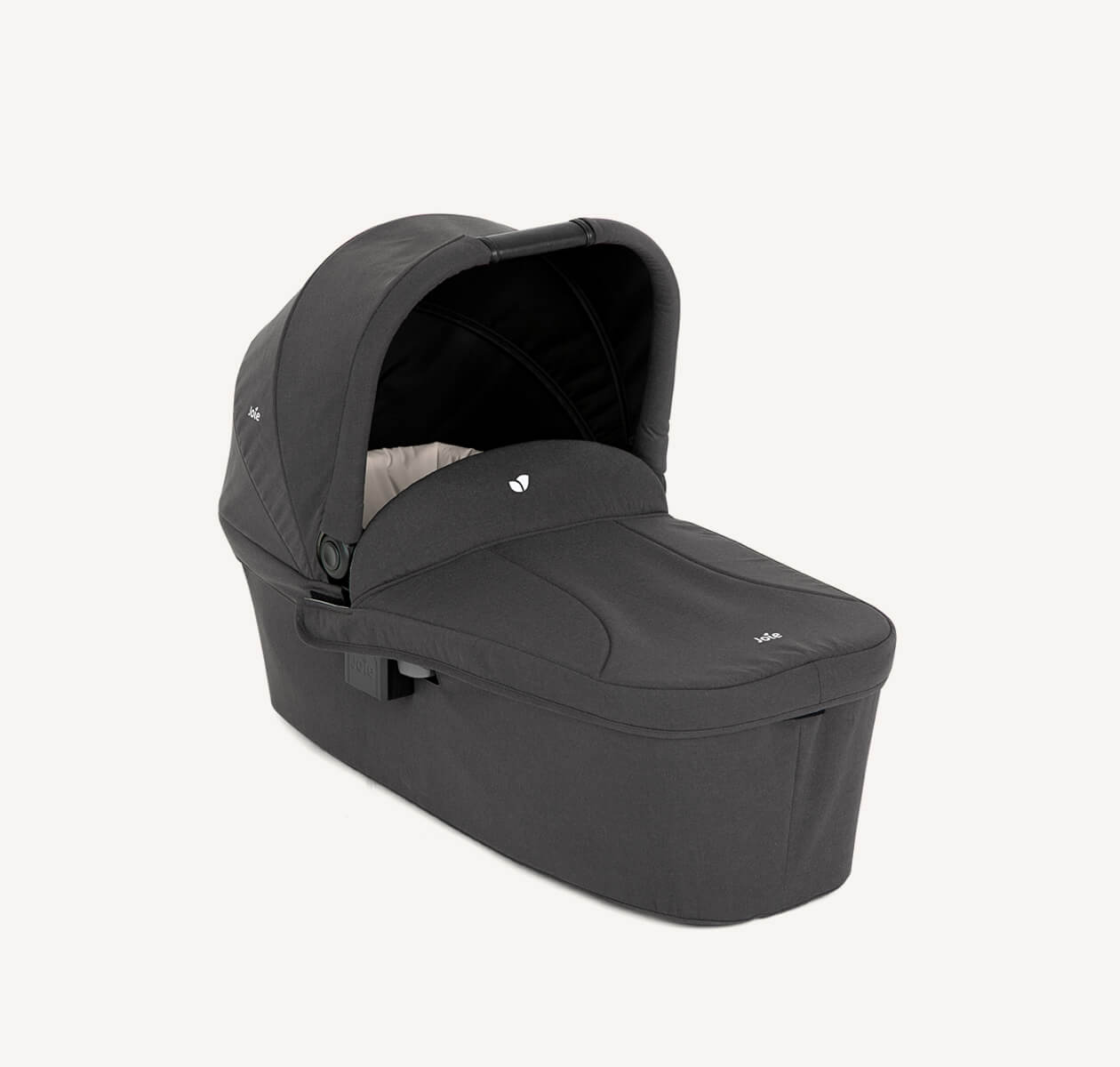  Joie Ramble XL Babywanne in Schwarz schräg von rechts. 