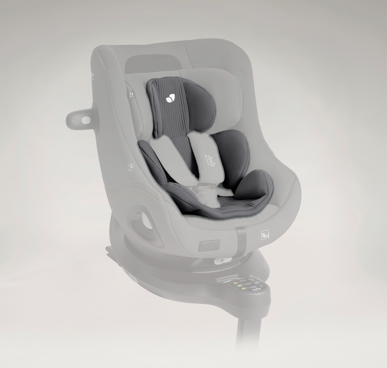 Joie i-Harbour E infant insert on the i-Harbour car seat
