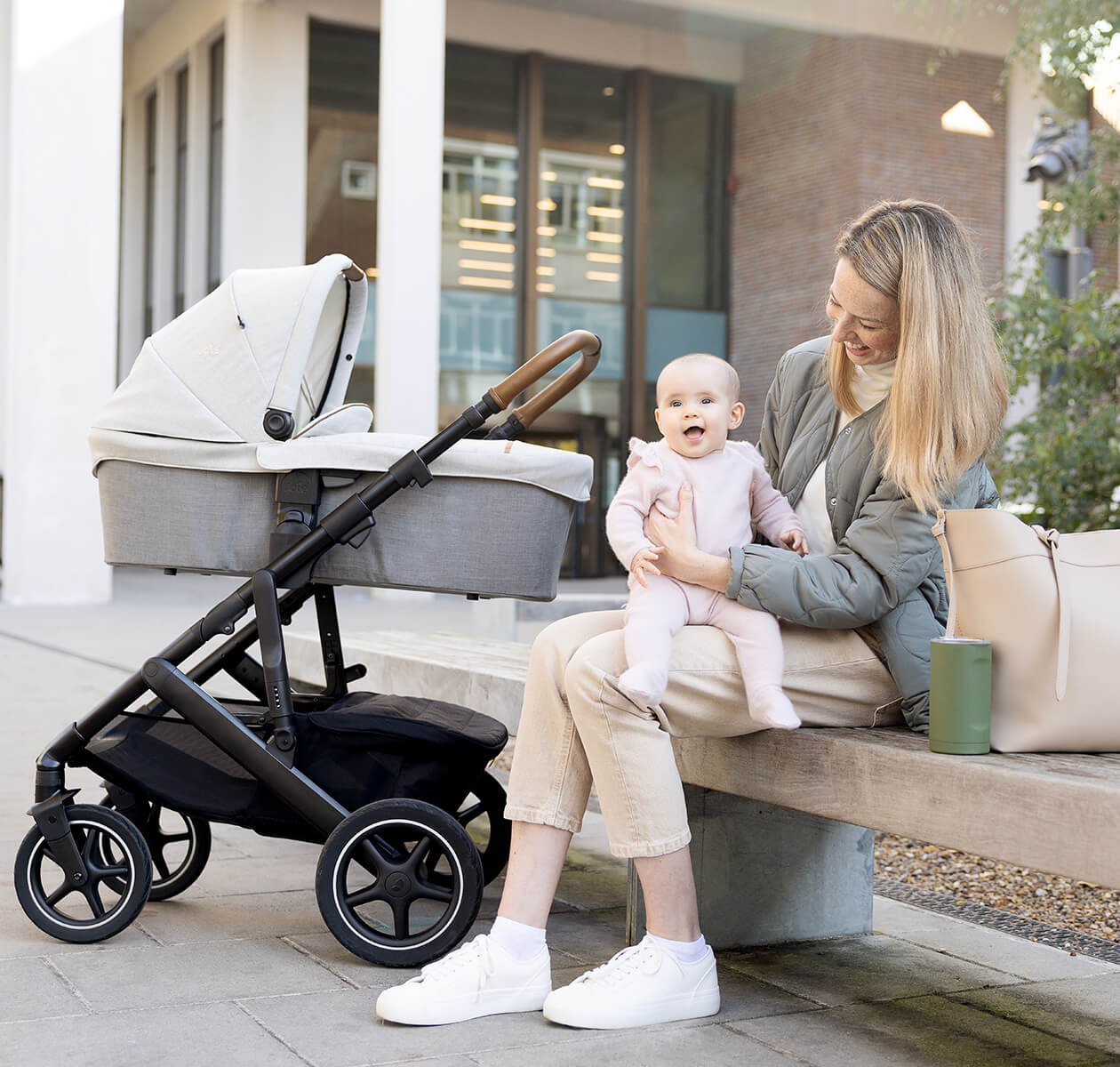 Kinderwagen outlet Set inkl. Babywanne, Buggy & Babyschale Joie Cybex