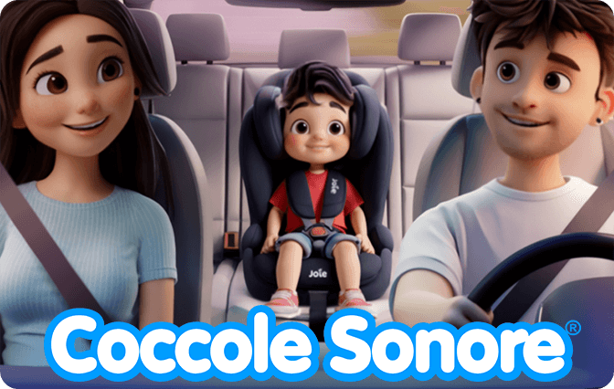 Disegno animato di mamma e papà in macchina con il loro bimbo seduto dietro in un seggiolino Joie