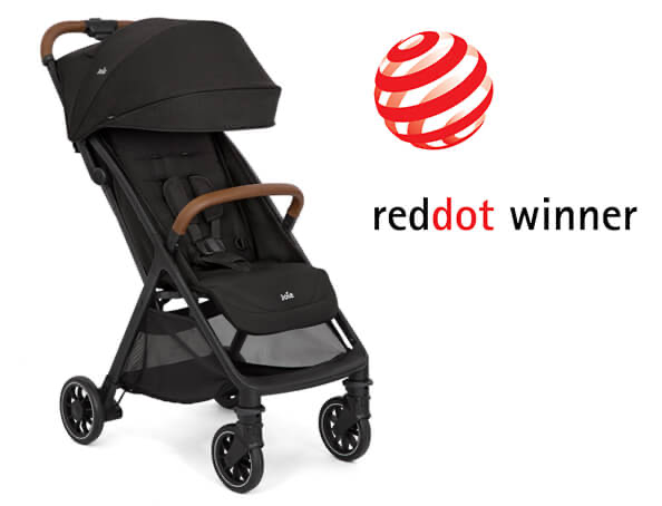 Eine graue Joie Signature Calmi R129 Babywanne schräg nach rechts ausgerichtet, mit dem Red Dot Design Award-Logo oben und rechts.